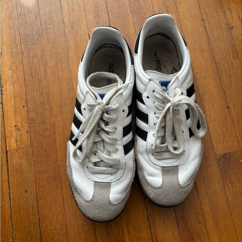 Adidas Sambas